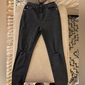 Cider Closet's Happy Hour High-Waisted Black Jeans size S (2/4)